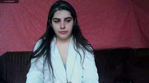 Snapshot of roselina_ chatting on March 19, 6:28 am Rose online show from March 19, 6:28 am