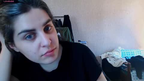 Snapshot of roselina_ chatting on March 29, 8:25 am Rose online show from March 29, 8:25 am