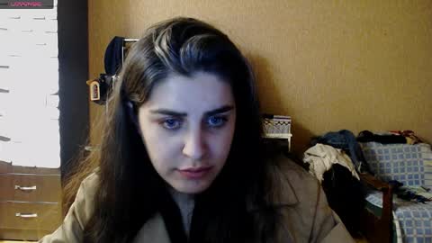 Snapshot of roselina_ chatting on April 8, 4:07 pm Rose online show from April 8, 4:07 pm