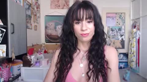 Rose online show from May 8, 5:29 pm