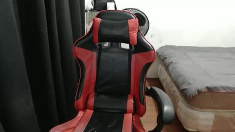 rosemae07 online show from October 11, 9:19 am