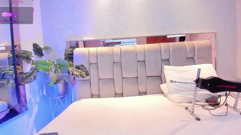 Rose online show from December 3, 5:15 am