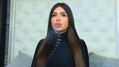 Gabriela online show from May 19, 4:30 am
