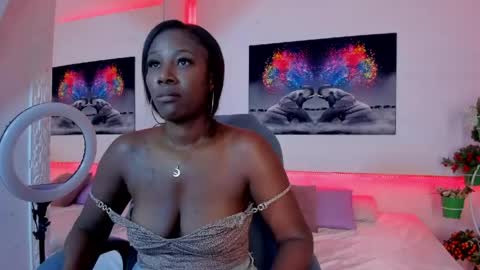 rosi_cooper online show from May 5, 10:56 am