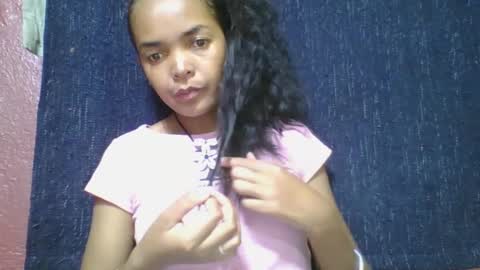 rosia685234 online show from February 27, 11:52 am