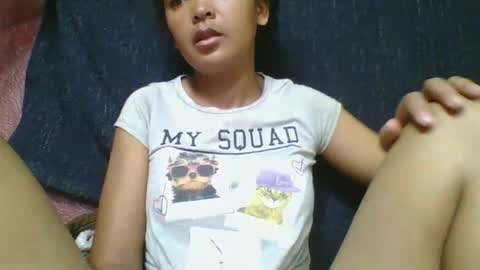 rosia685234 online show from March 20, 3:44 am