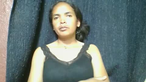 rosia685234 online show from April 10, 3:23 am