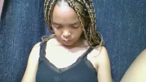 rosia685234 online show from April 30, 2:51 am