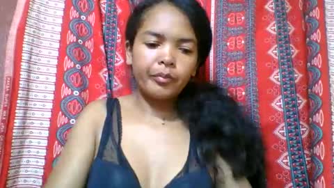 rosia685234 online show from May 21, 2:40 am