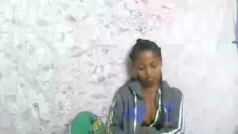 Snapshot of rosiahot1 chatting on October 15, 1:44 pm rosia online show from October 15, 1:44 pm