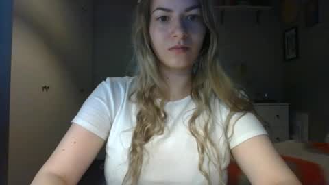 Rosie online show from November 4, 7:51 am