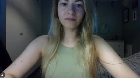 Rosie online show from May 25, 7:03 am