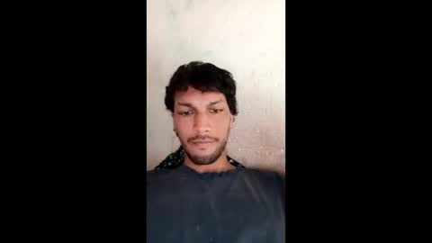 Snapshot of roskof69 chatting on May 18, 6:36 pm Ribuu online show from May 18, 6:36 pm