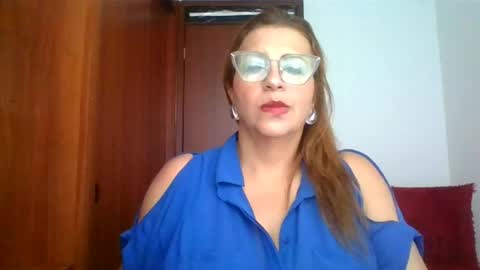 Rossana  online show from May 4, 12:23 pm