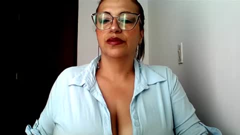 Snapshot of rossanalionheart chatting on June 22, 12:24 pm Rossana online show from June 22, 12:24 pm