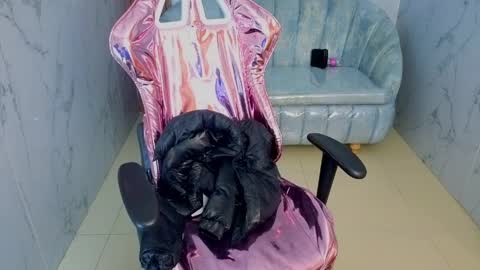 Rosse online show from April 2, 12:58 pm