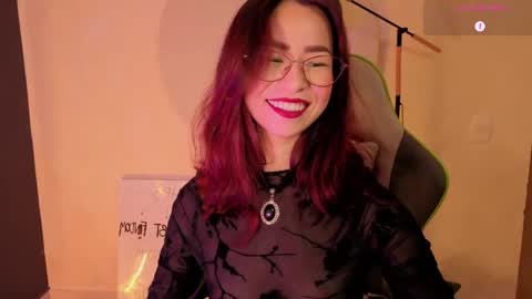 Snapshot of rosse_98_ chatting on April 30, 1:39 pm Miss Rosse online show from April 30, 1:39 pm