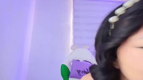   online show from February 6, 6:11 pm