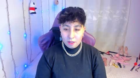 Snapshot of rossedemond30 chatting on March 2, 11:55 pm ROSSE DEMOND online show from March 2, 11:55 pm