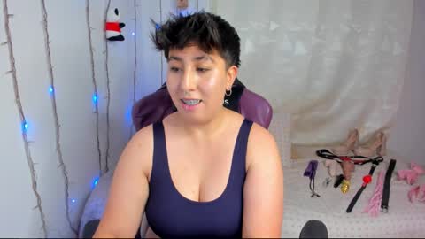 Snapshot of rossedemond30 chatting on March 17, 9:40 pm ROSSE DEMOND online show from March 17, 9:40 pm