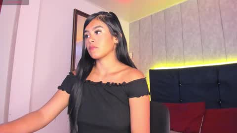 rossie_77 online show from October 23, 12:15 pm