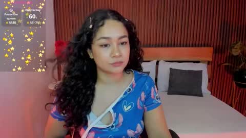 Snapshot of rossie_lanie_ chatting on March 4, 12:33 pm rossie_lanie_ online show from March 4, 12:33 pm