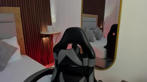 Snapshot of rossie_lanie_ chatting on March 26, 7:41 pm rossie_lanie_ online show from March 26, 7:41 pm