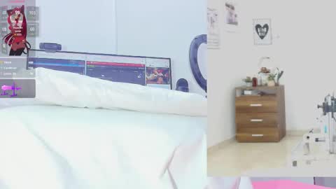 Snapshot of rosy_emely_ chatting on January 17, 9:14 am rosy_emely_ online show from January 17, 9:14 am