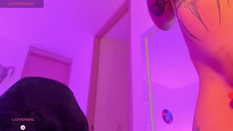 rot_wallace online show from May 12, 11:24 pm