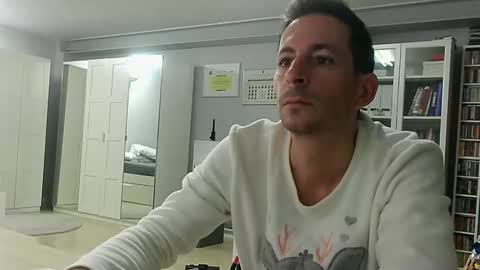 roubarixx online show from October 21, 8:15 am