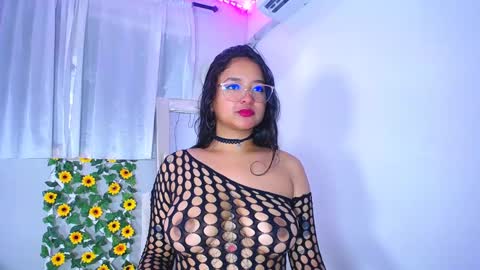 rous_25 online show from January 2, 12:35 pm
