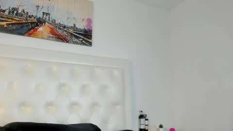 rouse_sexy_hotxx77 online show from May 17, 2:02 pm