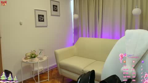 Rousee online show from December 5, 12:03 pm