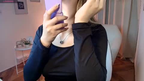 Rousee online show from February 11, 1:05 pm