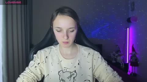 Snapshot of rousereed chatting on February 6, 1:54 pm Rouse online show from February 6, 1:54 pm