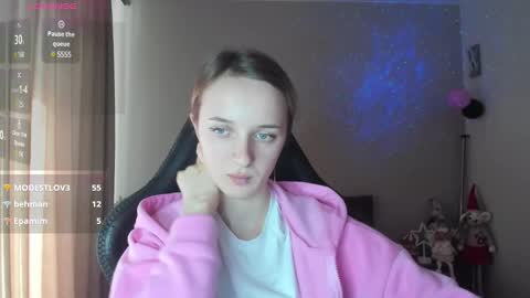 Snapshot of rousereed chatting on February 9, 11:14 am Rouse online show from February 9, 11:14 am