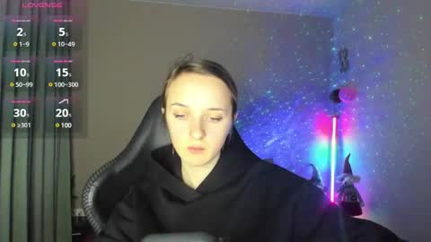 Snapshot of rousereed chatting on February 12, 4:55 pm Rouse online show from February 12, 4:55 pm