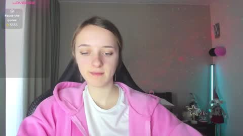 Snapshot of rousereed chatting on February 13, 7:24 am Rouse online show from February 13, 7:24 am