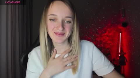 Snapshot of rousereed chatting on February 14, 4:09 pm Rouse online show from February 14, 4:09 pm