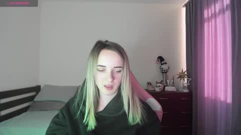 Snapshot of rousereed chatting on February 21, 1:55 pm Rouse online show from February 21, 1:55 pm