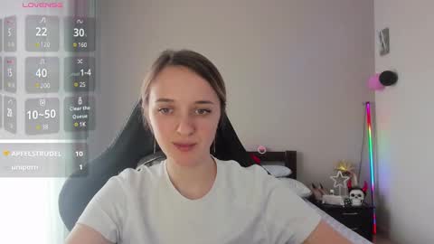 Snapshot of rousereed chatting on March 5, 11:17 am Rouse online show from March 5, 11:17 am