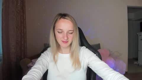 Snapshot of rousereed chatting on September 26, 11:47 am Rouse online show from September 26, 11:47 am