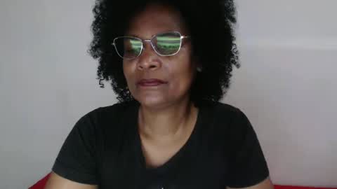 luxa online show from December 3, 12:38 pm