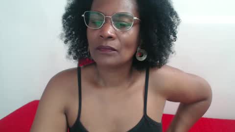 luxa online show from December 10, 7:32 pm