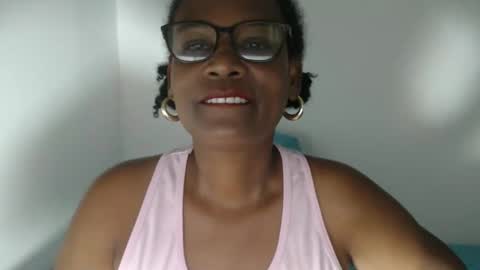 luxa online show from February 24, 3:21 pm