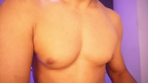 Snapshot of rousse_coup chatting on March 7, 7:11 pm Rosse and Miller online show from March 7, 7:11 pm