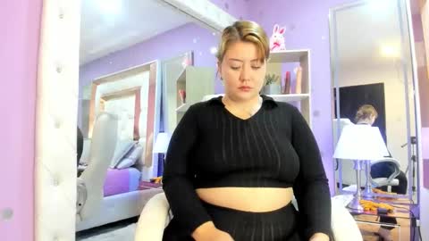 Snapshot of rousse_millers chatting on April 14, 11:38 am Rousse online show from April 14, 11:38 am