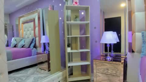 Snapshot of rousse_millers chatting on April 22, 12:18 pm Rousse online show from April 22, 12:18 pm