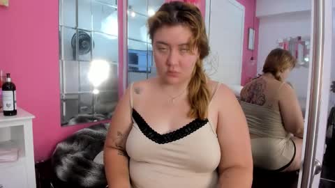 Snapshot of rousse_millers chatting on May 16, 4:06 pm Rousse online show from May 16, 4:06 pm