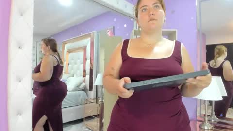 Snapshot of rousse_millers chatting on May 18, 1:06 pm Rousse online show from May 18, 1:06 pm